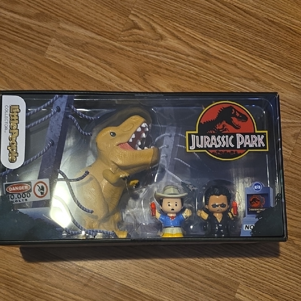 Jurassic Park Dinosaur and Figures Playset